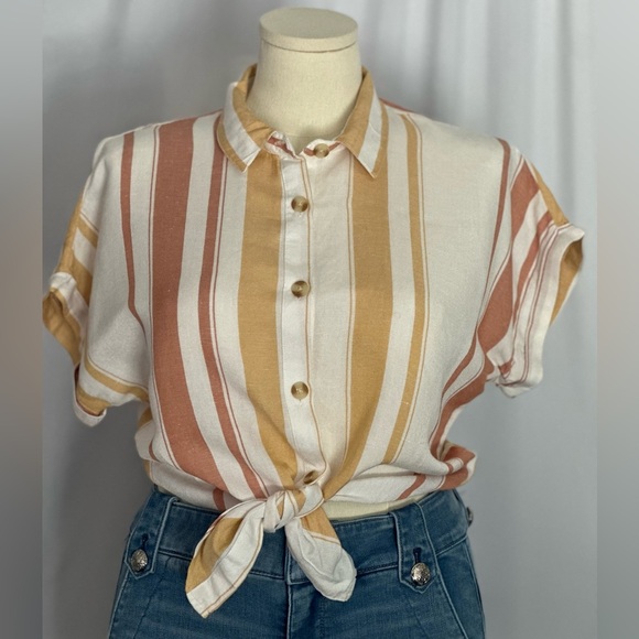 Altar'd State Cream Tan Short Sleeve Button Down Polo (846) - Picture 1 of 14